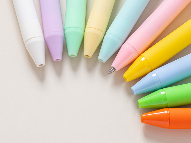 Hoe kiest u balpenmaterialen die het schrijfcomfort verbeteren?