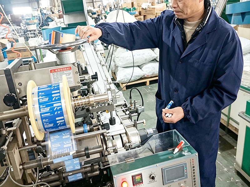 Hoe is het in onze markerfabriek?